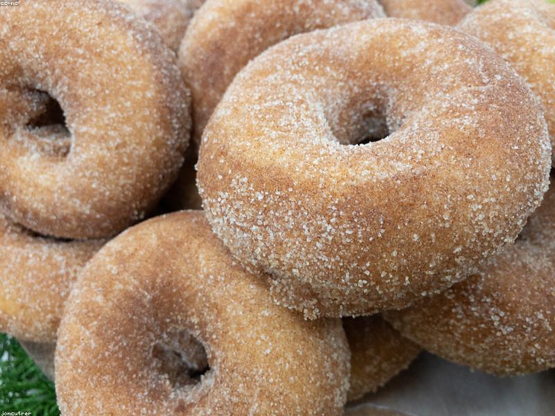 Krispy Kreme Glazed Donuts