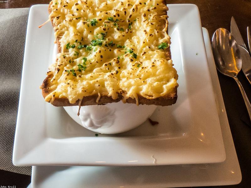 Viral TikTok French Onion Soup Pasta