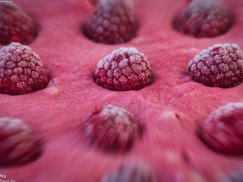 Viral TikTok Strawberry Crunch Ice Cream Bars